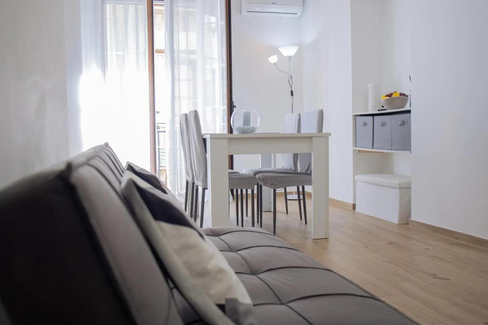 La Casa Al Mercato - Self Check-In contacts